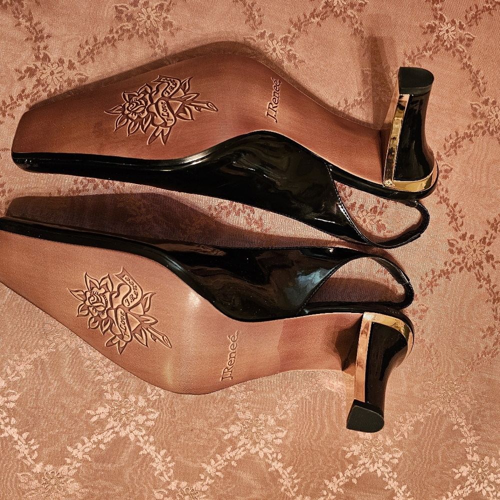 J Renée Heels - Picture 3 of 5